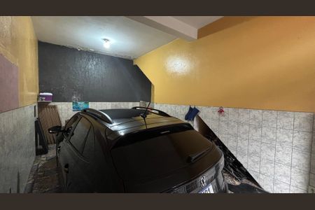 Casa à venda com 106m², 3 quartos e 1 vaga Casa à venda com 106m², 3 quartos e 1 vagaGaragem