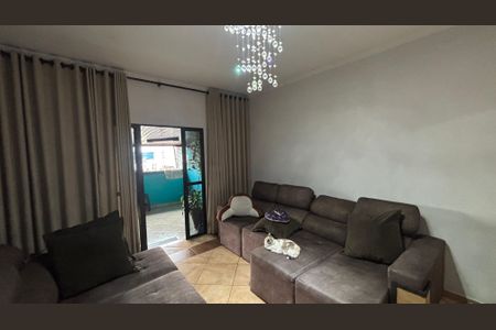 Casa à venda com 106m², 3 quartos e 1 vaga Casa à venda com 106m², 3 quartos e 1 vagaSala