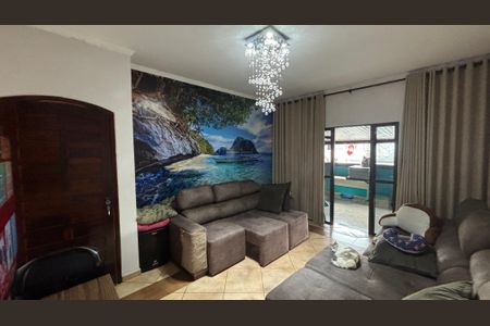 Sala de casa à venda com 3 quartos, 106m² em Condomínio Maracanã, Santo André