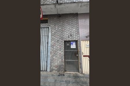 Casa à venda com 106m², 3 quartos e 1 vaga Casa à venda com 106m², 3 quartos e 1 vagaFachada