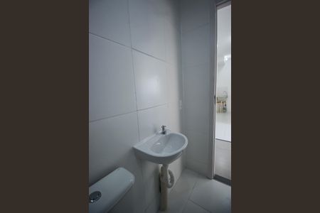 Apartamento para alugar com 34m², 2 quartos e sem vagaBanheiro