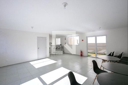 Apartamento para alugar com 34m², 2 quartos e sem vagaÁrea comum - Salão de festas