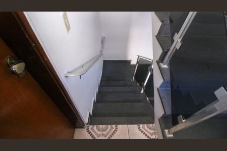 Casa para alugar com 65m², 2 quartos e sem vagaÁrea comum