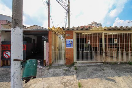 Casa para alugar com 65m², 2 quartos e sem vagaFachada