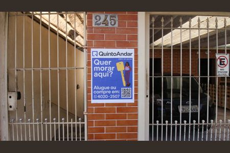 Casa para alugar com 65m², 2 quartos e sem vagaPlaca