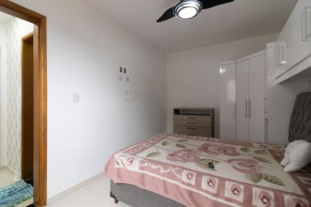 Quarto 1 de apartamento para alugar com 2 quartos, 40m² em Jardim Assuncao, São Paulo