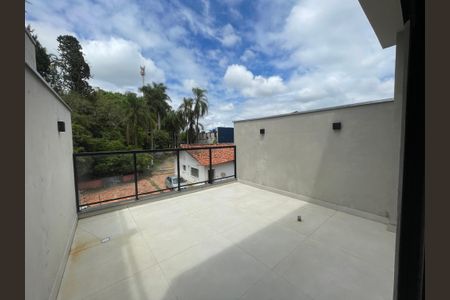 Casa de condomínio para alugar com 125m², 2 quartos e 2 vagas Casa de condomínio para alugar com 125m², 2 quartos e 2 vagasVaranda