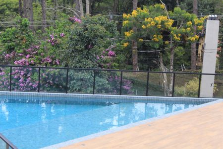 Casa de condomínio para alugar com 125m², 2 quartos e 2 vagas Casa de condomínio para alugar com 125m², 2 quartos e 2 vagasÁrea comum - Piscina