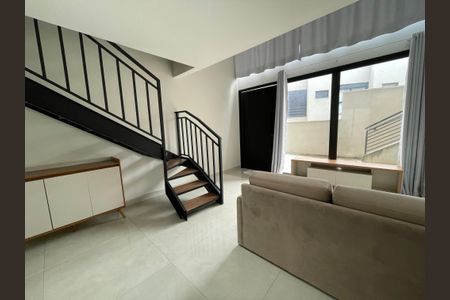 Casa de condomínio para alugar com 125m², 2 quartos e 2 vagas Casa de condomínio para alugar com 125m², 2 quartos e 2 vagasSala