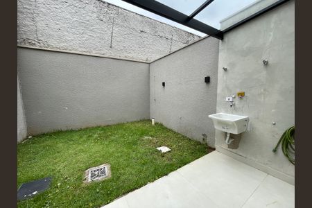 Casa de condomínio para alugar com 125m², 2 quartos e 2 vagas Casa de condomínio para alugar com 125m², 2 quartos e 2 vagasQuintal