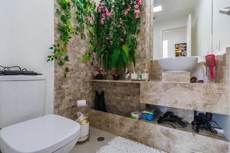 Lavabo de apartamento para alugar com 2 quartos, 73m² em Tamboré, Barueri