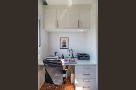 Quarto 1 de apartamento para alugar com 2 quartos, 73m² em Tamboré, Barueri