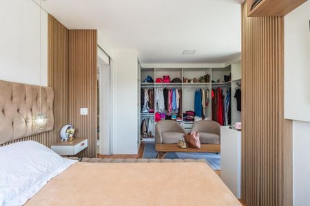 Apartamento à venda com 73m², 2 quartos e 2 vagasSuíte