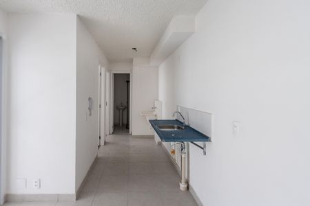 Apartamento para alugar com 34m², 2 quartos e sem vaga