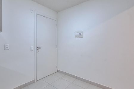 Apartamento para alugar com 34m², 2 quartos e sem vaga Apartamento para alugar com 34m², 2 quartos e sem vagaSala