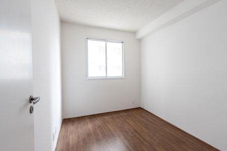 Apartamento para alugar com 2 quartos, 34m² em Parque Industrial Tomas Edson, São Paulo