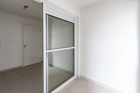 Apartamento para alugar com 34m², 2 quartos e sem vaga