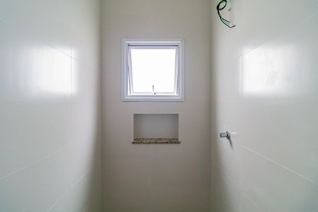 Casa à venda com 77m², 2 quartos e 2 vagasBanheiro da Suíte 2