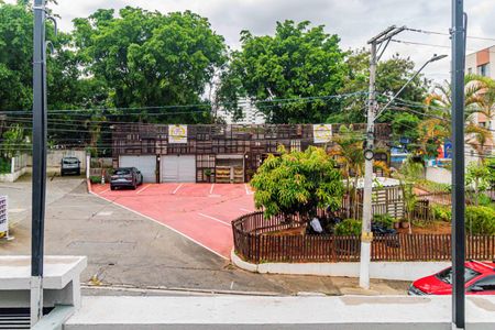 Casa à venda com 77m², 2 quartos e 2 vagasVista