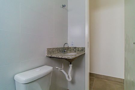 Casa à venda com 77m², 2 quartos e 2 vagasBanheiro da Suíte 2