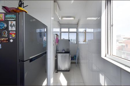 Apartamento à venda com 65m², 2 quartos e 2 vagasCozinha