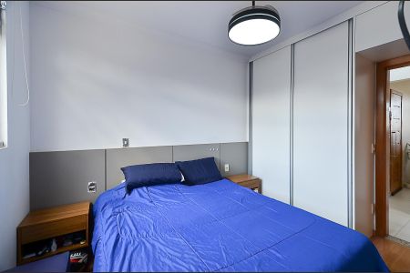 Apartamento à venda com 65m², 2 quartos e 2 vagasSuíte