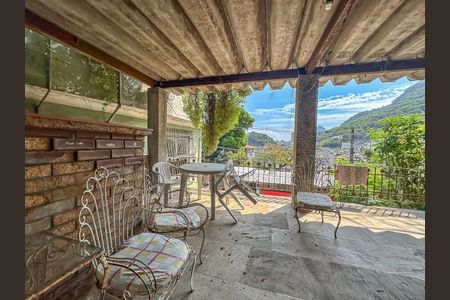 Casa à venda com 1190m², 4 quartos e 3 vagas