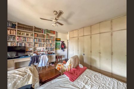 Casa à venda com 1190m², 4 quartos e 3 vagas