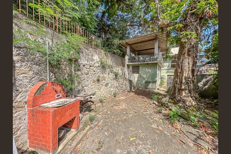 Casa à venda com 1190m², 4 quartos e 3 vagas