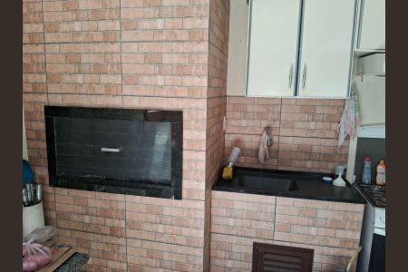 Casa à venda com 125m², 3 quartos e 2 vagasÁrea externa