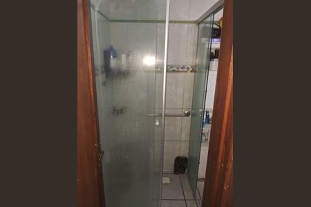 Banheiro de casa à venda com 3 quartos, 125m² em Rubem Berta, Porto Alegre