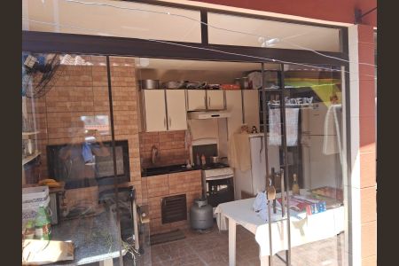 Casa à venda com 125m², 3 quartos e 2 vagasÁrea externa