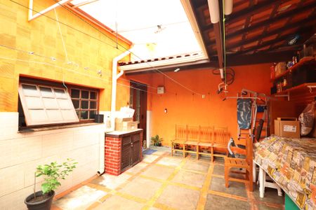 Casa à venda com 160m², 3 quartos e 2 vagasEspaço Gourmet