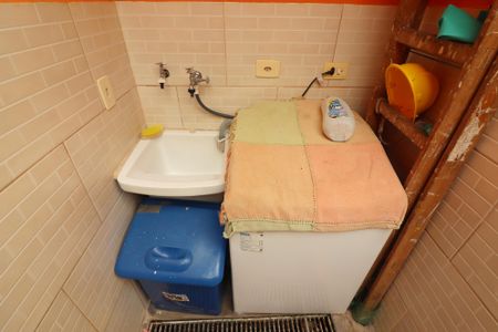 Casa à venda com 160m², 3 quartos e 2 vagasÁrea de Serviço