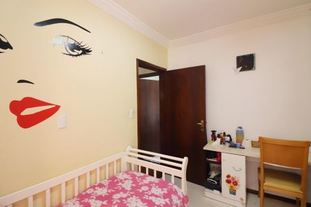 Casa à venda com 160m², 3 quartos e 2 vagasQuarto 2