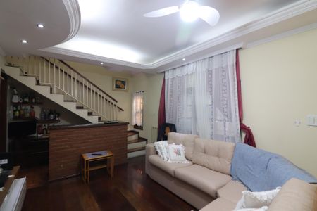 Casa à venda com 160m², 3 quartos e 2 vagasSala 