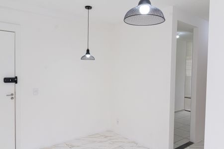Apartamento para alugar com 40m², 2 quartos e sem vaga Apartamento para alugar com 40m², 2 quartos e sem vagaSala