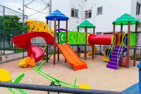 Apartamento para alugar com 40m², 2 quartos e sem vaga Apartamento para alugar com 40m², 2 quartos e sem vagaÁrea comum - Playground
