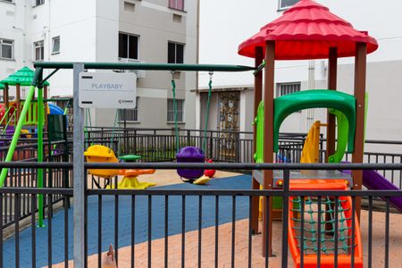 Apartamento para alugar com 40m², 2 quartos e sem vaga Apartamento para alugar com 40m², 2 quartos e sem vagaÁrea comum - Playground