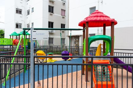 Apartamento para alugar com 40m², 2 quartos e sem vaga Apartamento para alugar com 40m², 2 quartos e sem vagaÁrea comum - Playground