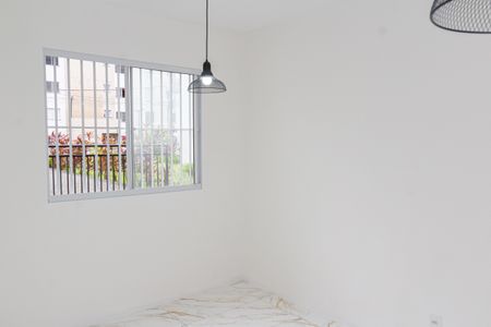 Sala de apartamento para alugar com 2 quartos, 40m² em Campo Grande, Rio de Janeiro