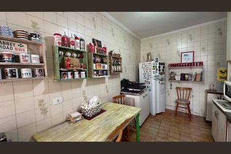 Casa à venda com 102m², 1 quarto e 1 vagaCozinha