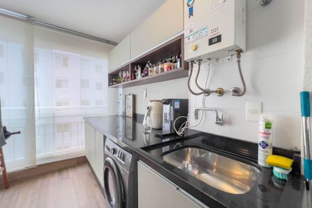 Apartamento à venda com 43m², 1 quarto e 1 vagaCozinha e área de serviço 