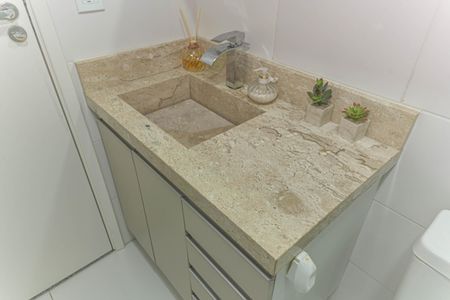 Apartamento à venda com 34m², 2 quartos e sem vagaBanheiro