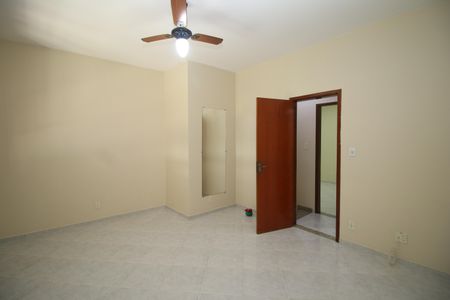 Quarto 2 de apartamento para alugar com 2 quartos, 76m² em Vila da Penha, Rio de Janeiro