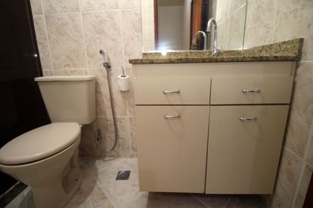 Apartamento para alugar com 76m², 2 quartos e 1 vagaBanheiro