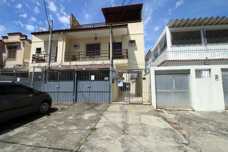 Apartamento para alugar com 76m², 2 quartos e 1 vagaFachada