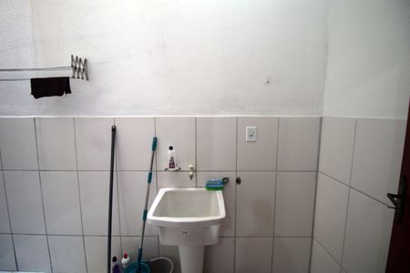 Apartamento para alugar com 76m², 2 quartos e 1 vagaÁrea de Serviço