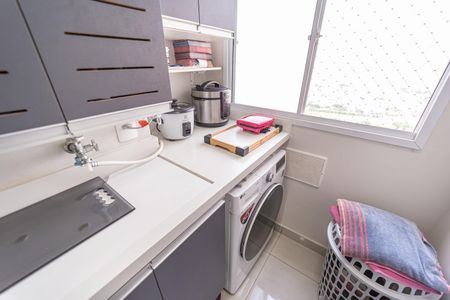 Apartamento à venda com 35m², 2 quartos e sem vaga Apartamento à venda com 35m², 2 quartos e sem vagaCozinha e Área de Serviço