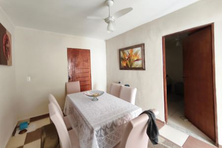 Casa à venda com 55m², 2 quartos e 1 vagaSala de Jantar